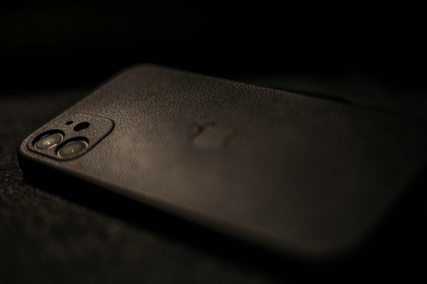 Small custom 3D printed component made from PU (tough rubber), no design services